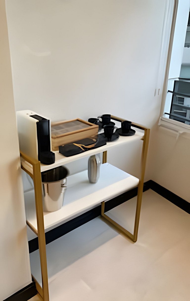 713 Conforto, Estilo e Vista para a Piscina