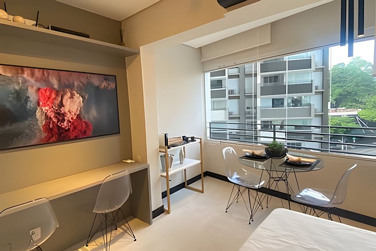 713 Conforto, Estilo e Vista para a Piscina