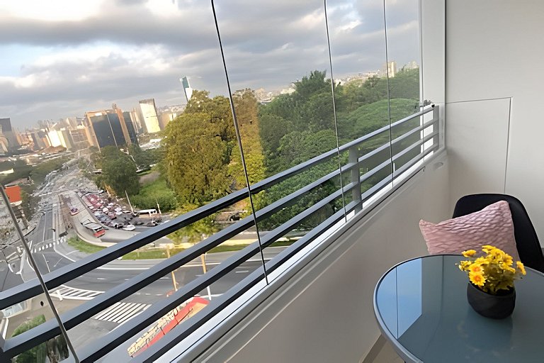 Studio com Vista Incrível, Piscina e Academia