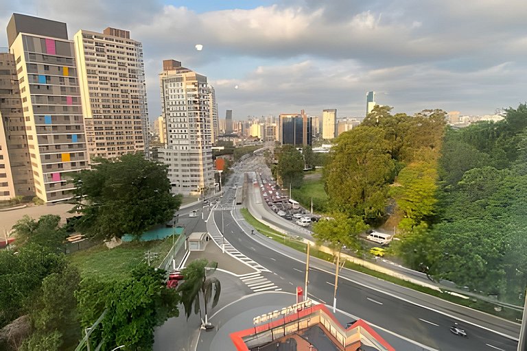 Studio com Vista Incrível, Piscina e Academia