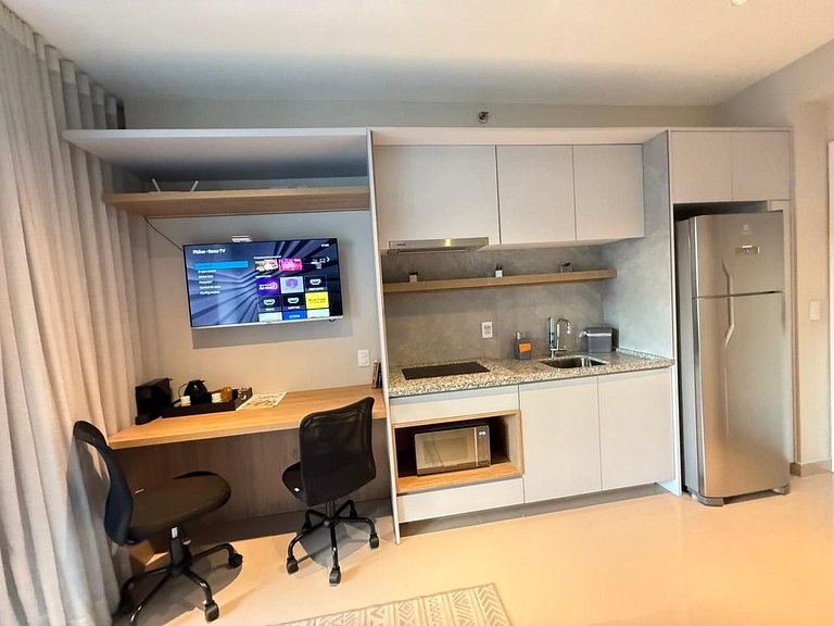 616 - Studio elegante e funcional com todo conforto