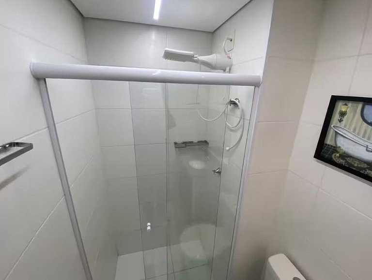1607 - Studio c/garagem na melhor localização