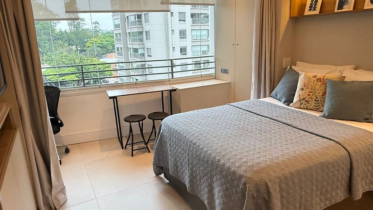 915 - Studio próximo ao metrô