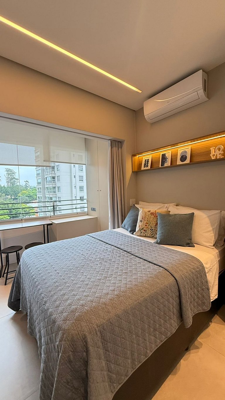 915 - Studio próximo ao metrô