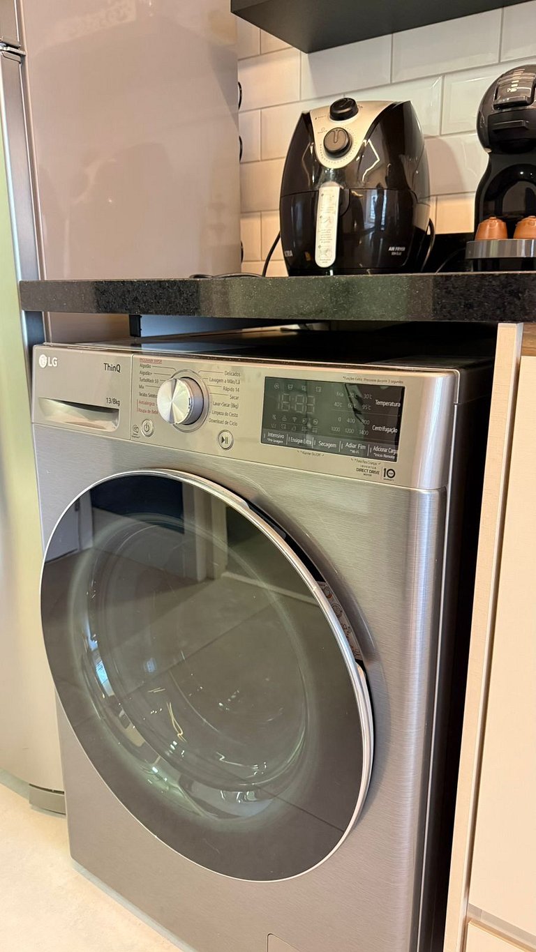 915 - Studio próximo ao metrô