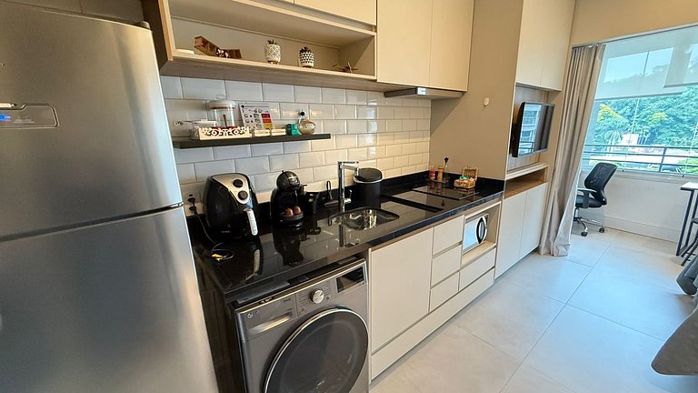 915 - Studio próximo ao metrô