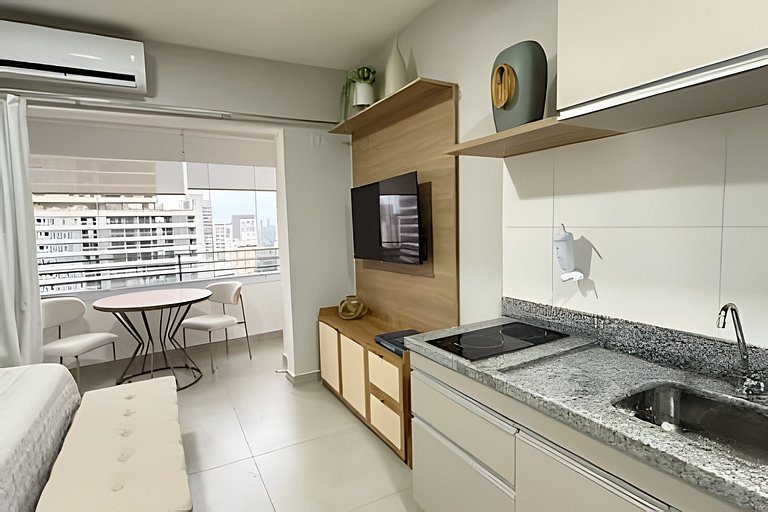 Studio moderno e funcional no Butantã