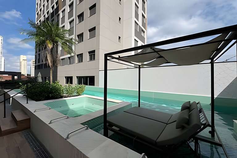 Studio no 22º andar c/ vista incrível Faria Lima