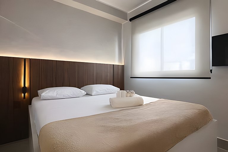 Studio no 22º andar c/ vista incrível Faria Lima