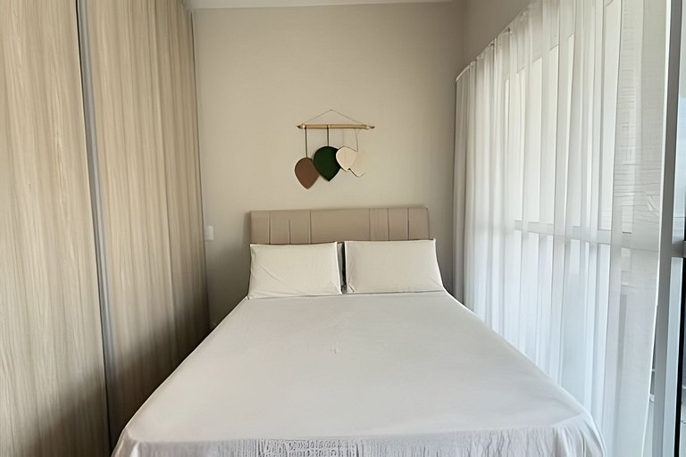 Studio aconchegante a passos do metrô