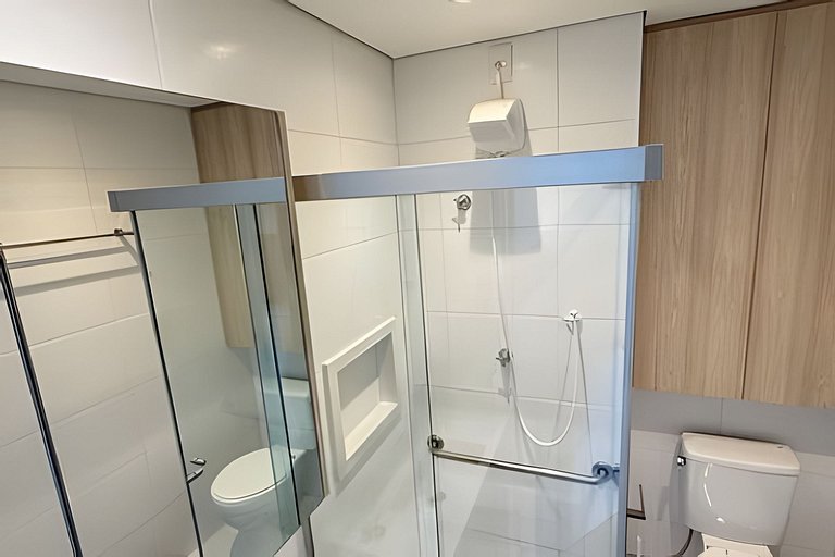 Studio aconchegante a passos do metrô