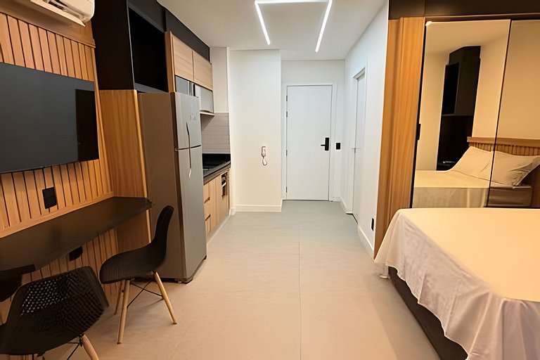 Studio Moderno com Vista Incrível da Cidade