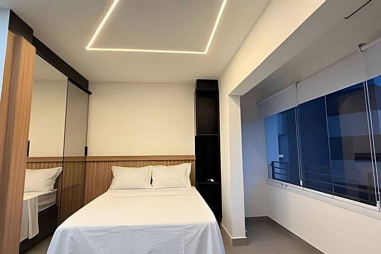Studio Moderno com Vista Incrível da Cidade