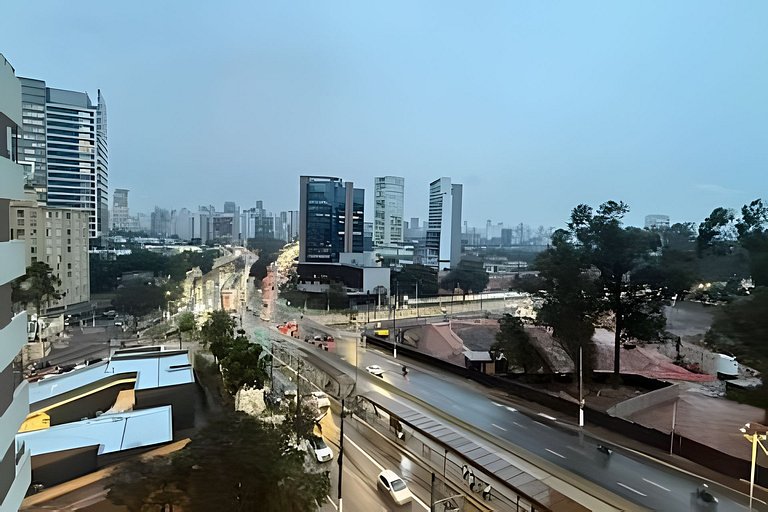 Studio Moderno com Vista Incrível da Cidade