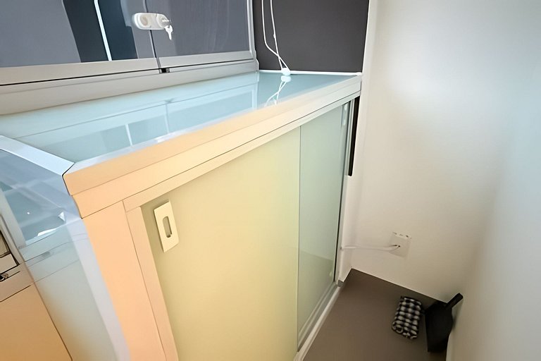 Studio Moderno com Vista Incrível da Cidade