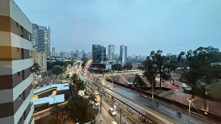 Studio Moderno com Vista Incrível da Cidade