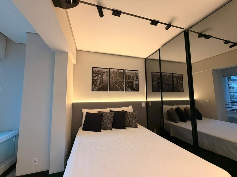 713 Conforto, Estilo e Vista para a Piscina