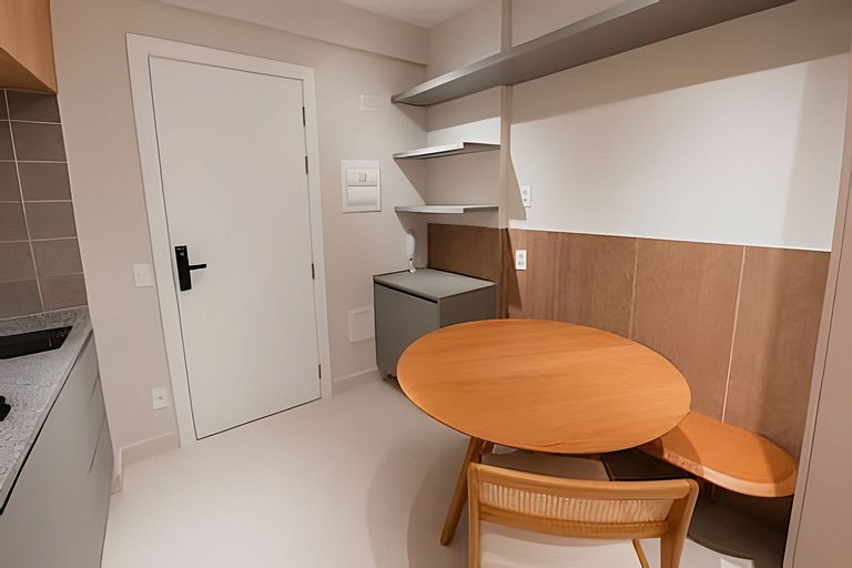 106 - Studio Novo com Academia e Lounge