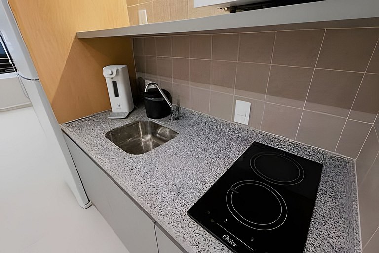 106 - Studio Novo com Academia e Lounge