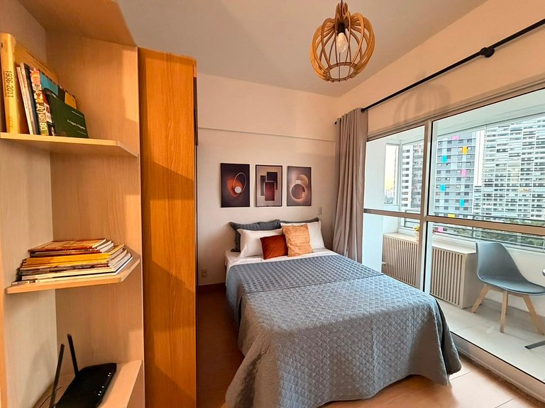 Studio com Vista Incrível, Piscina e Academia